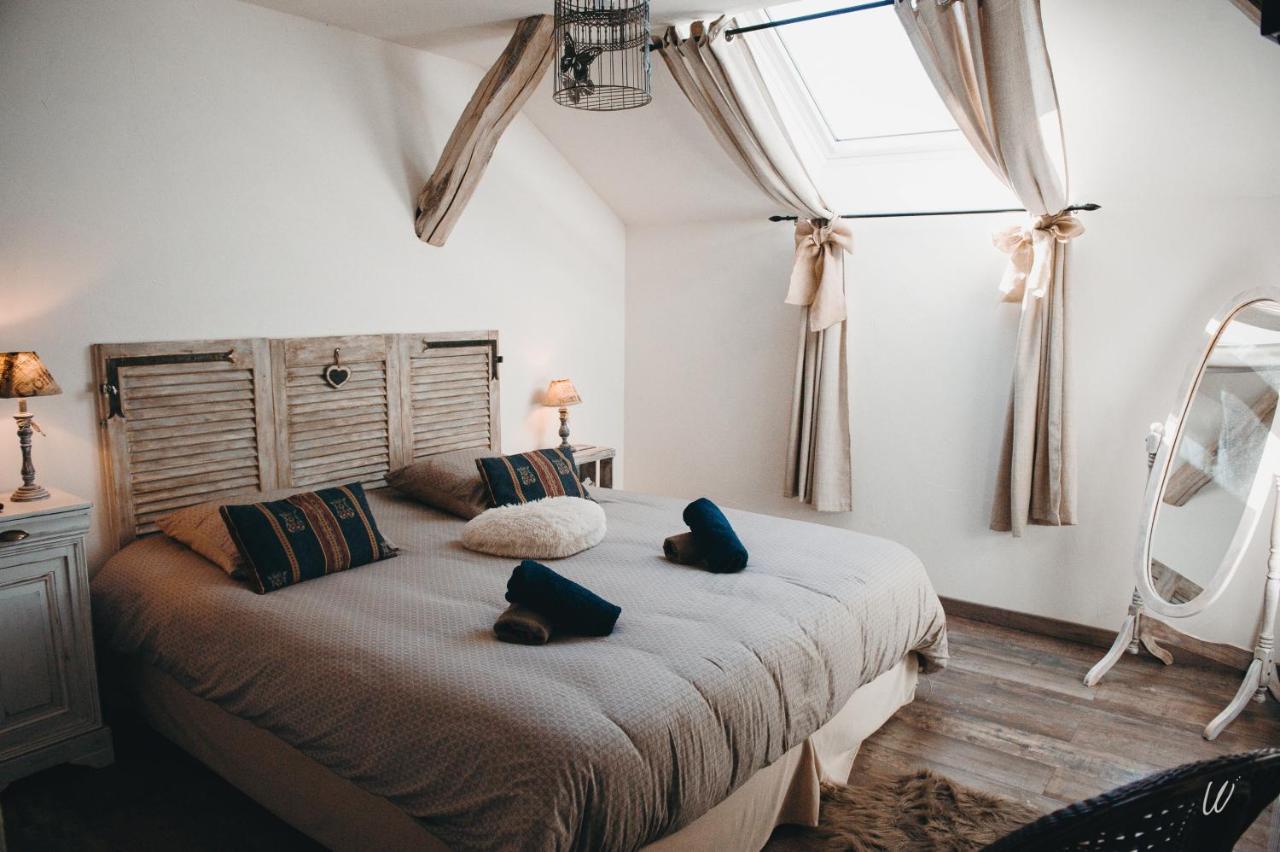 Bed and Breakfast Au charme d'antan à Féron Extérieur photo